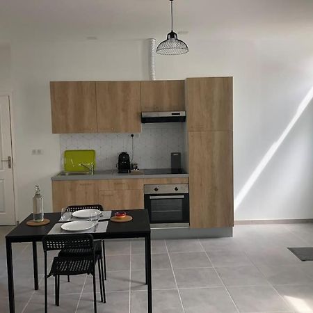 Grand Studio Centre Ville Bourges Buitenkant foto